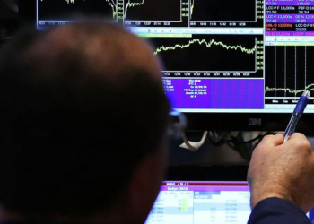 BİST haftanın son işlem gününde 4 hisseye tedbir getirdi