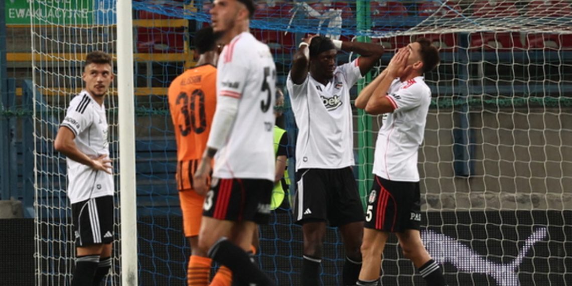 Beşiktaş UEFA Avrupa Ligi’ne veda etti