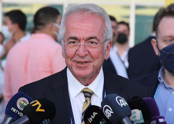 Fenerbahçe’de Erol Bilecik istifa etti