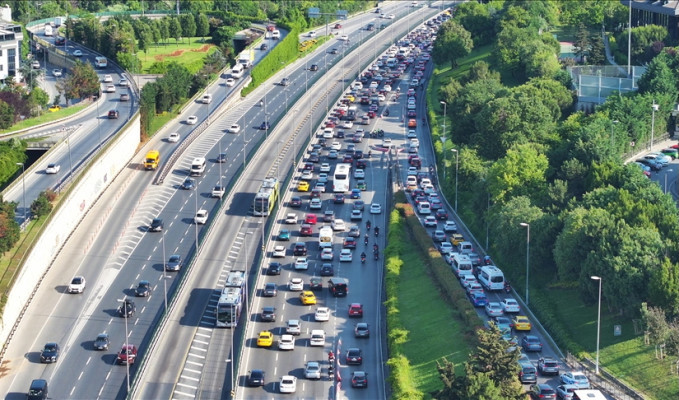 İstanbul’da bazı yollar trafiğe kapatılacak