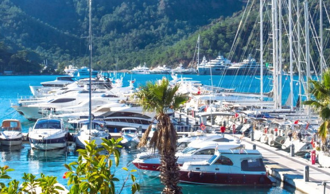 Koç Holding’den 160 milyon dolarlık marina hamlesi