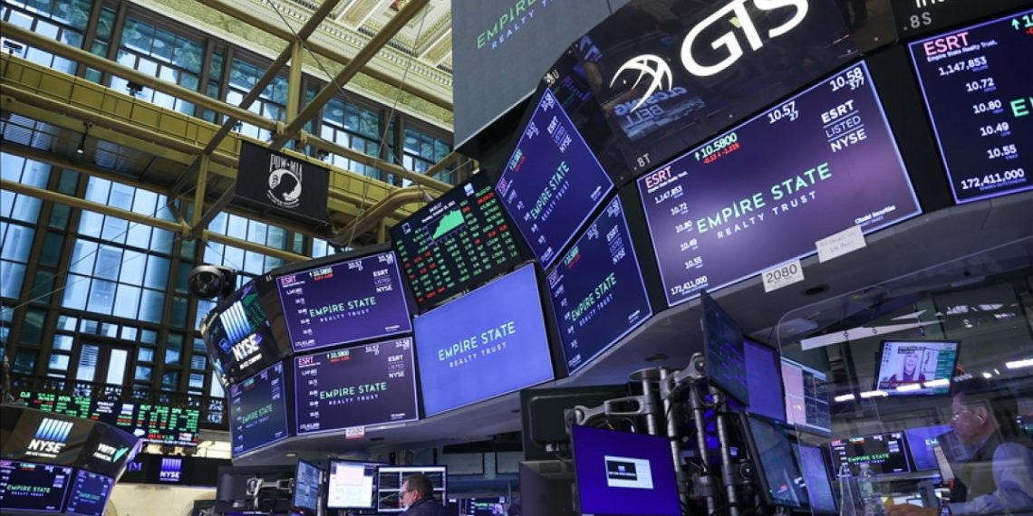 ABD borsaları Alaska görüşmesi öncesinde karışık seyirle açıldı