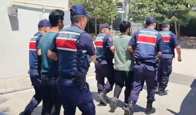 Ankara ve İstanbul dahil 14 ilde DEAŞ operasyonu