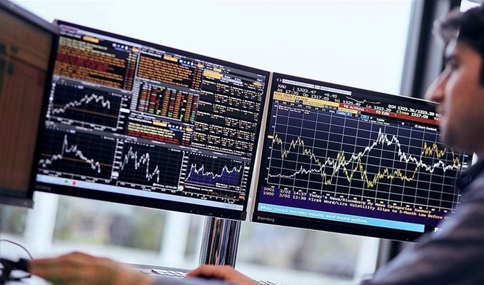 BİST haftanın ilk işlem gününde 3 hisseye tedbir getirdi