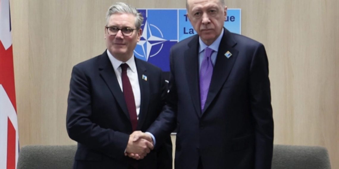 Cumhurbaşkanı Erdoğan, İngiltere Başbakanı Starmer ile görüştü