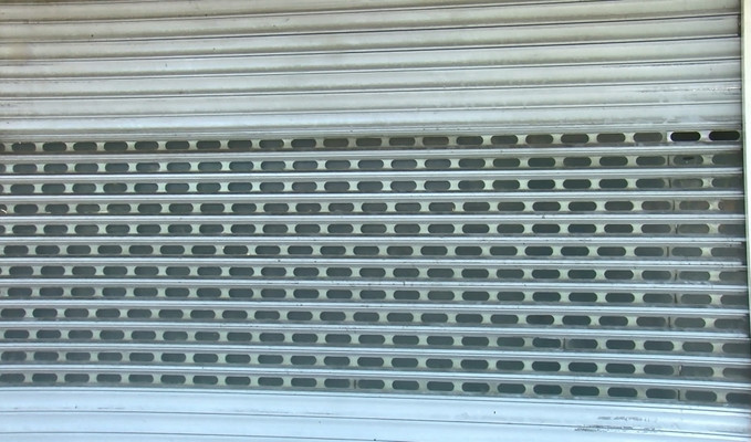 Kepenkleri kapatıp gitti! Kuyumcudan 400 milyonluk vurgun