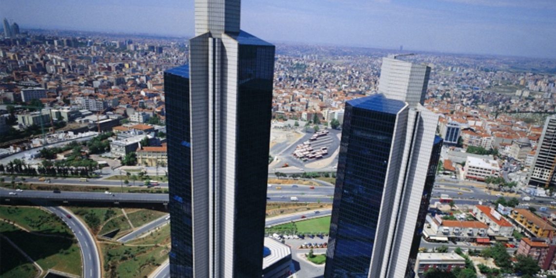 Sabancı’dan 2025’in ilk yarısında 42 milyar TL’lik kombine yatırım
