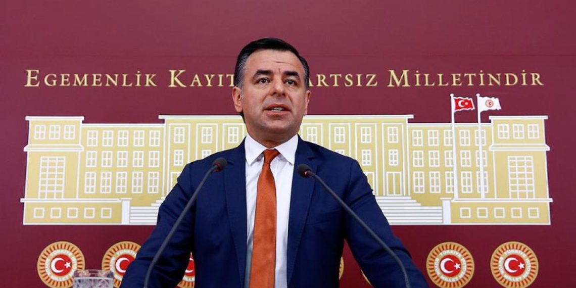 CHP, Barış Yarkadaş’ı disipline sevk etti