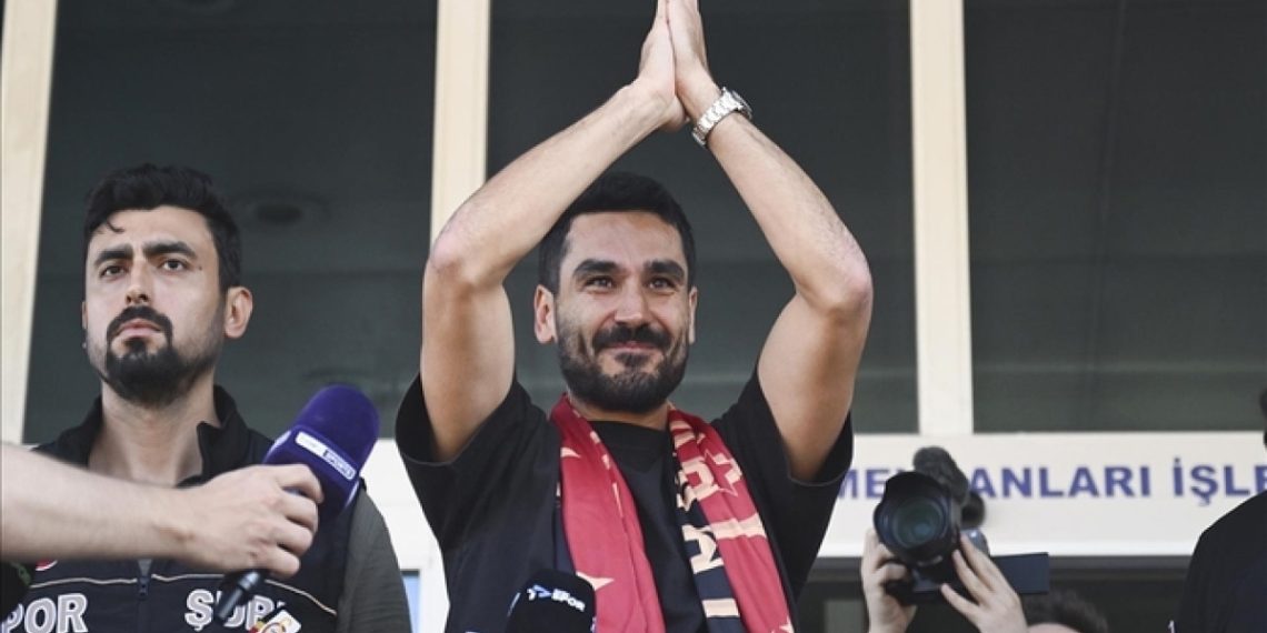 Galatasaray İlkay Gündoğan transferini KAP’a bildirdi