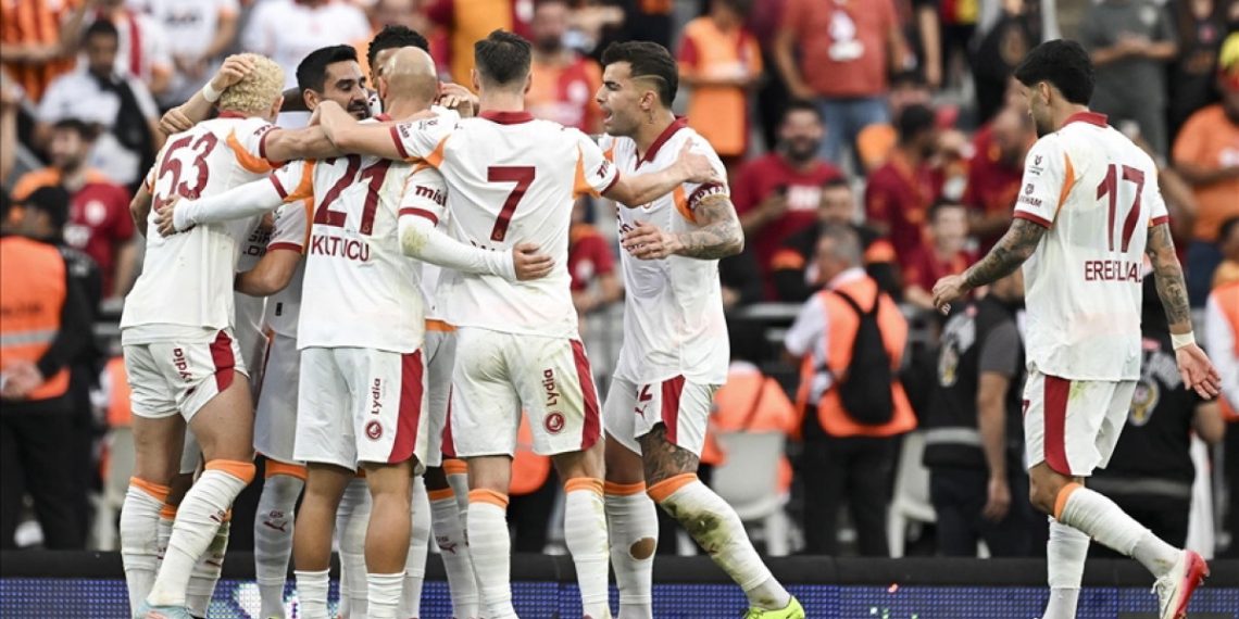 Galatasaray’ın ‘Devler Ligi’ macerası başlıyor! İşte muhtemel 11’ler