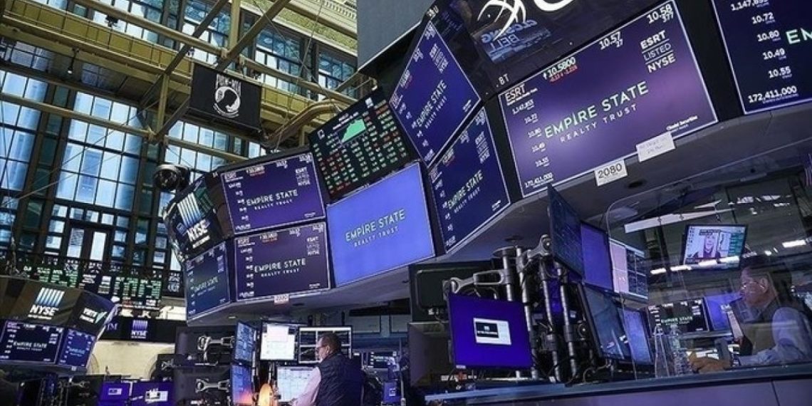 New York borsası Fed’in faiz kararı sonrasında karışık seyirle kapandı