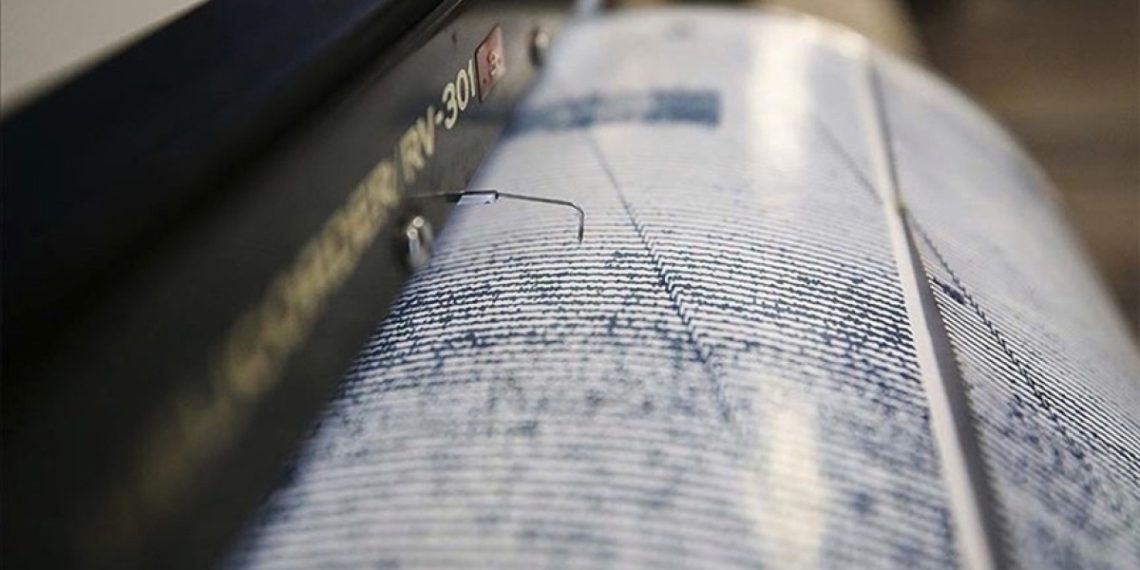Sındırgı’da 4.5 büyüklüğünde bir deprem daha