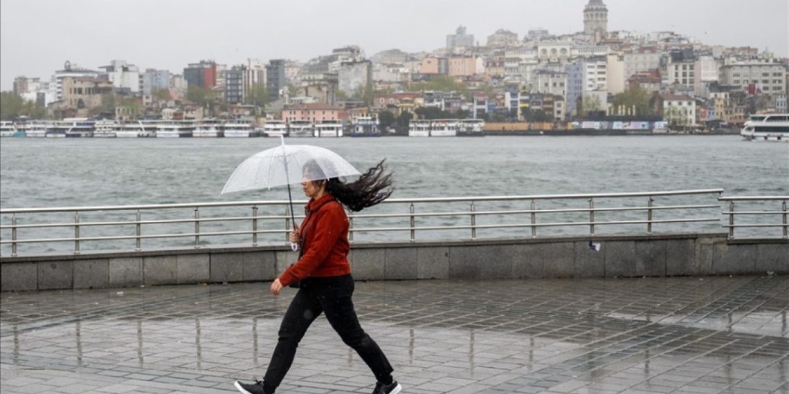 Uzman uyardı: Marmara’da 10 dereceye varan düşüş ve yağışlar kapıda