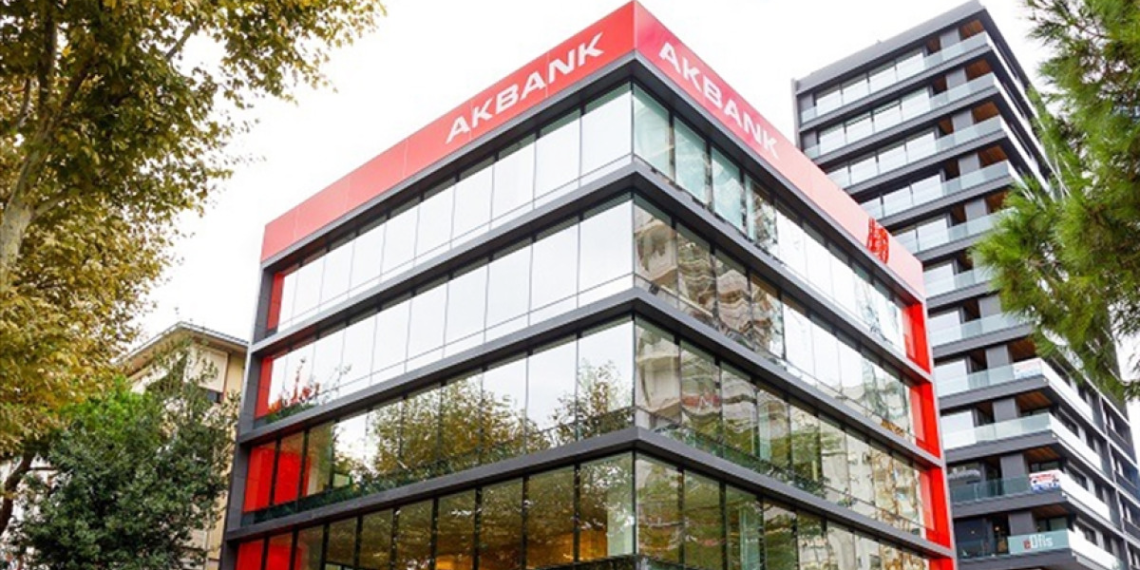 Akbank 2025’in 3. çeyreğinde 14,1 milyar TL net kar açıkladı
