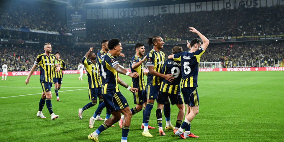 Fenerbahçe, UEFA Avrupa Ligi’nde Stuttgart’ı 1-0 yendi