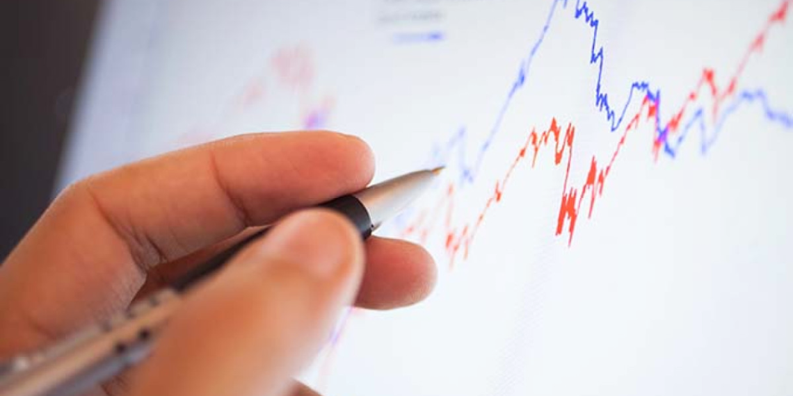 Giyim eşyası sektöründe iki şirket öne çıkıyor