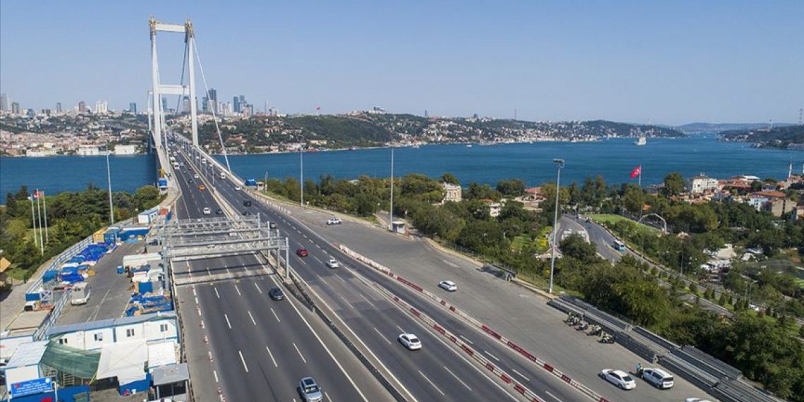 İstanbul’da FSM Köprüsü ve bağlantı yolları trafiğe kapatılacak