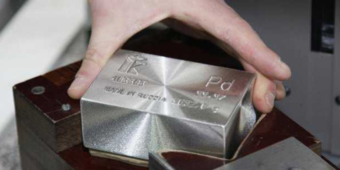 Platine yatırım yapan zengin oldu