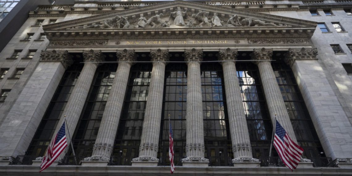 ABD borsaları Fed tutanakları öncesinde yükselişle açıldı