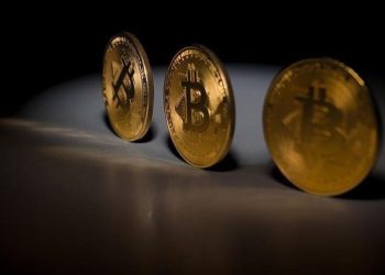 Bitcoin eriyor: Fiyat 6 ayın en düşük seviyesinde!