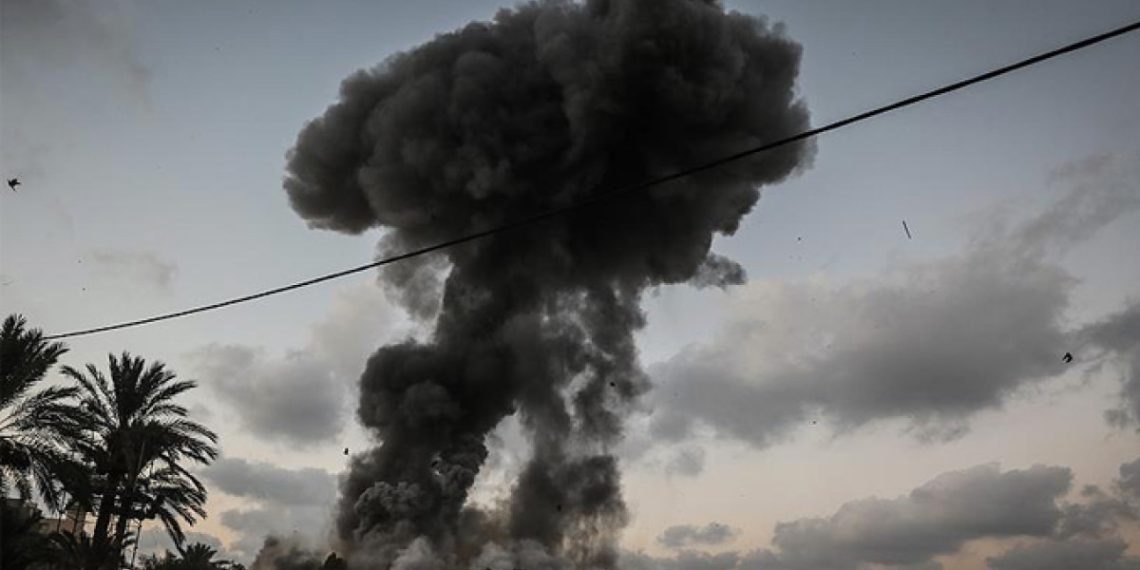 İsrail Lübnan’daki mülteci kampına saldırdı: 13 kişi hayatını kaybetti