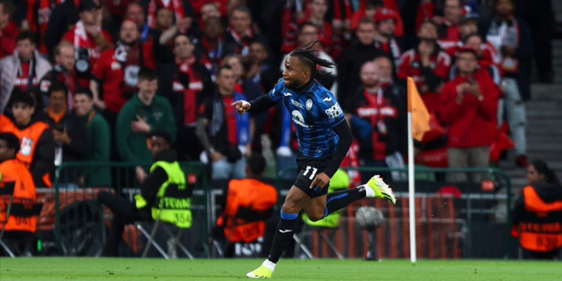 Lookman Galatasaraylı taraftarları heyecanlandırdı