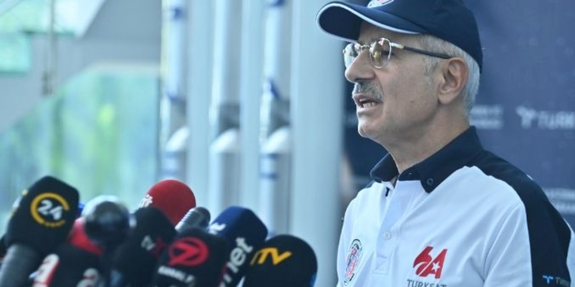 Uraloğlu: Sri Lanka, Türksat 6A üzerinden yayın yapacak