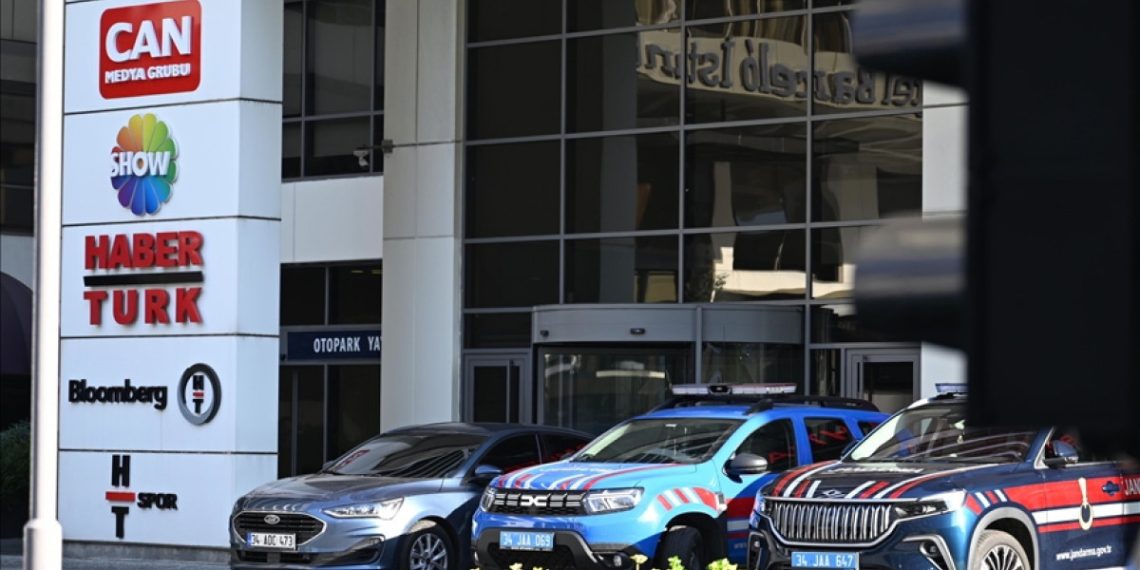 Can Holding soruşturmasında iki isim serbest