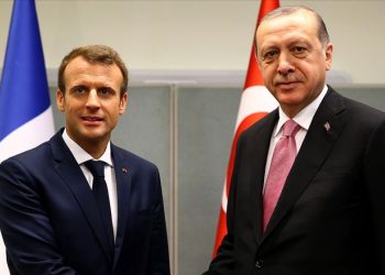 Erdoğan, Macron ile görüştü
