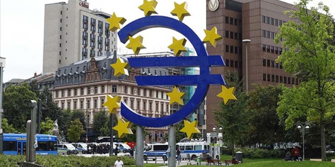 Euro Bölgesi enflasyonu kasımda beklentiyi aştı