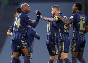 Fenerbahçe, Eyüpspor’u 3 golle geçti