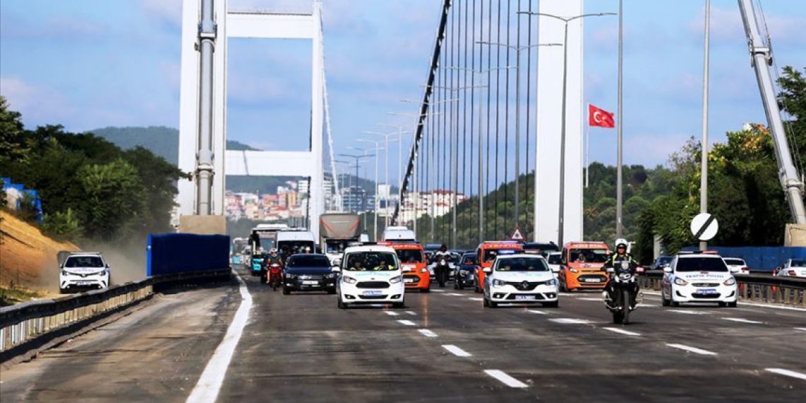 Otoyol ve köprü geçiş ücretlerine zam