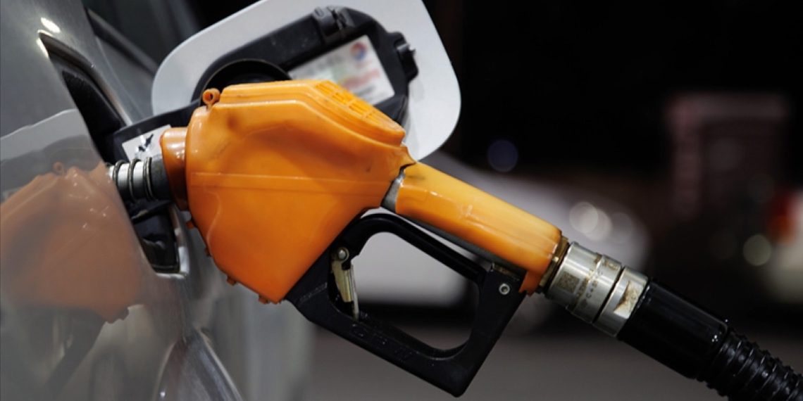 Tabelalar bir kez daha değişti! Benzine üst üste ikinci indirim