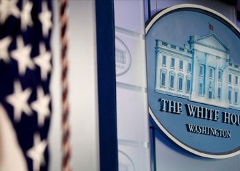 “Trump İran’a karşı askeri seçeneği kullanmaktan korkmuyor”