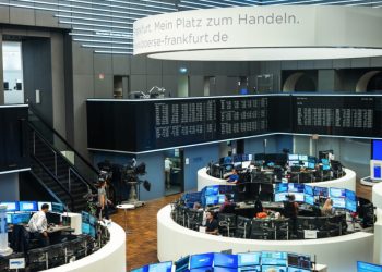 Avrupa borsaları Fransa hariç artıda kapandı