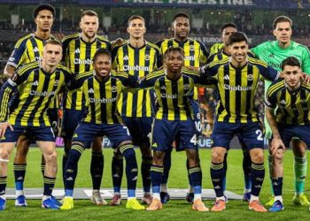 Fenerbahçe, Göztepe karşısında 3 puan arıyor