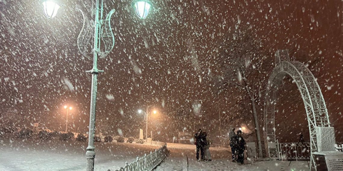 İstanbul’a kar geri geldi