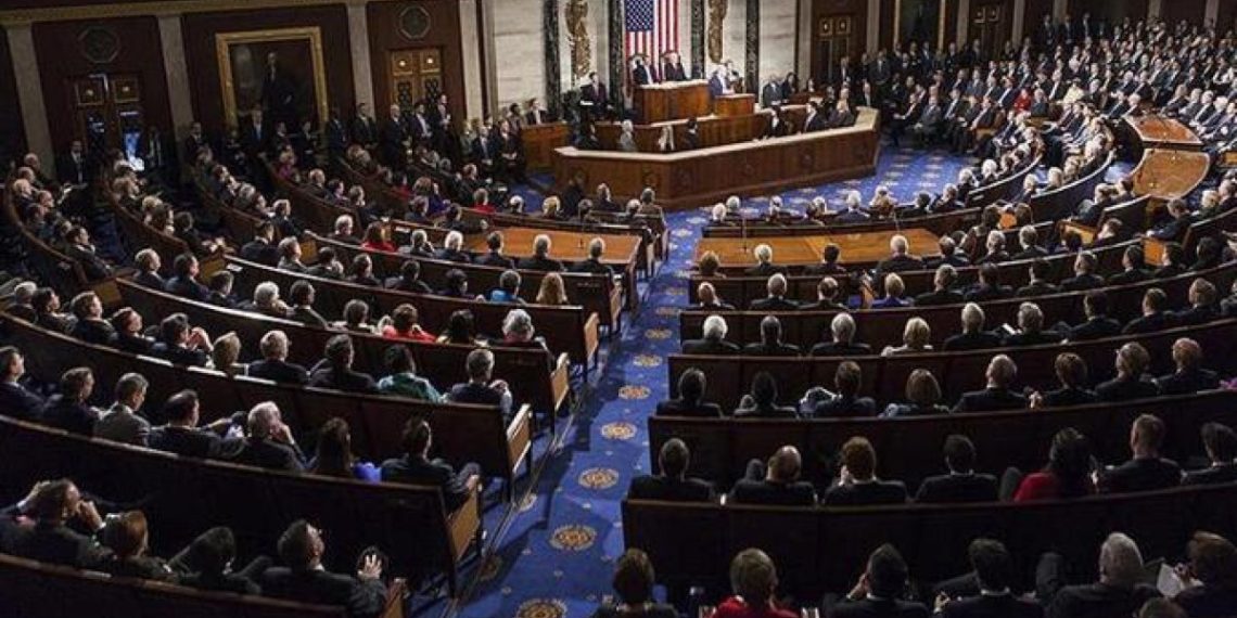 ABD Temsilciler Meclisi geçici bütçe paketini onayladı