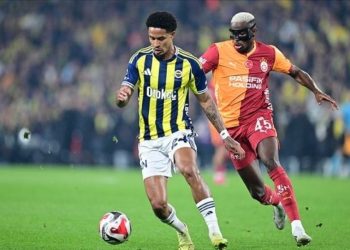 Galatasaray ve Fenerbahçe ‘zarar’ liginde zirveye oynuyor