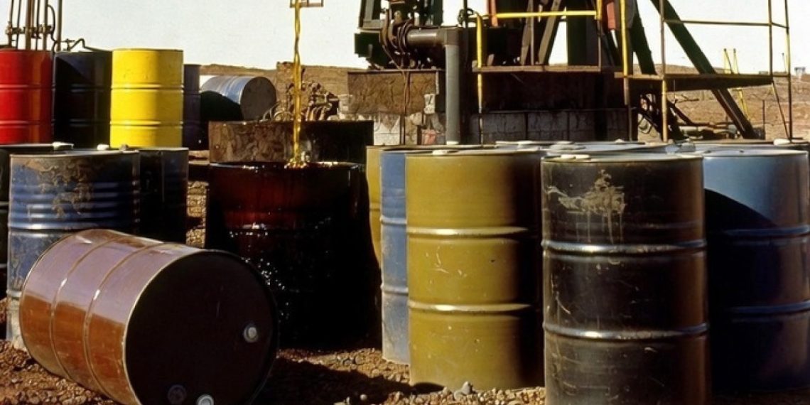 Petrol fiyatlarında sert geri çekilme