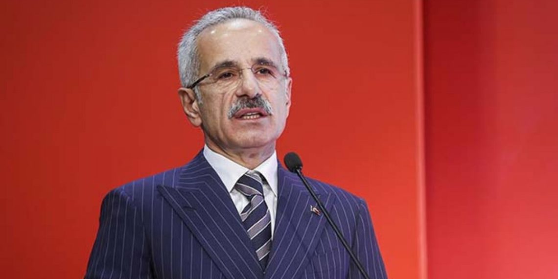 Bakan Uraloğlu duyurdu: Uçuş iptalleri uzatıldı