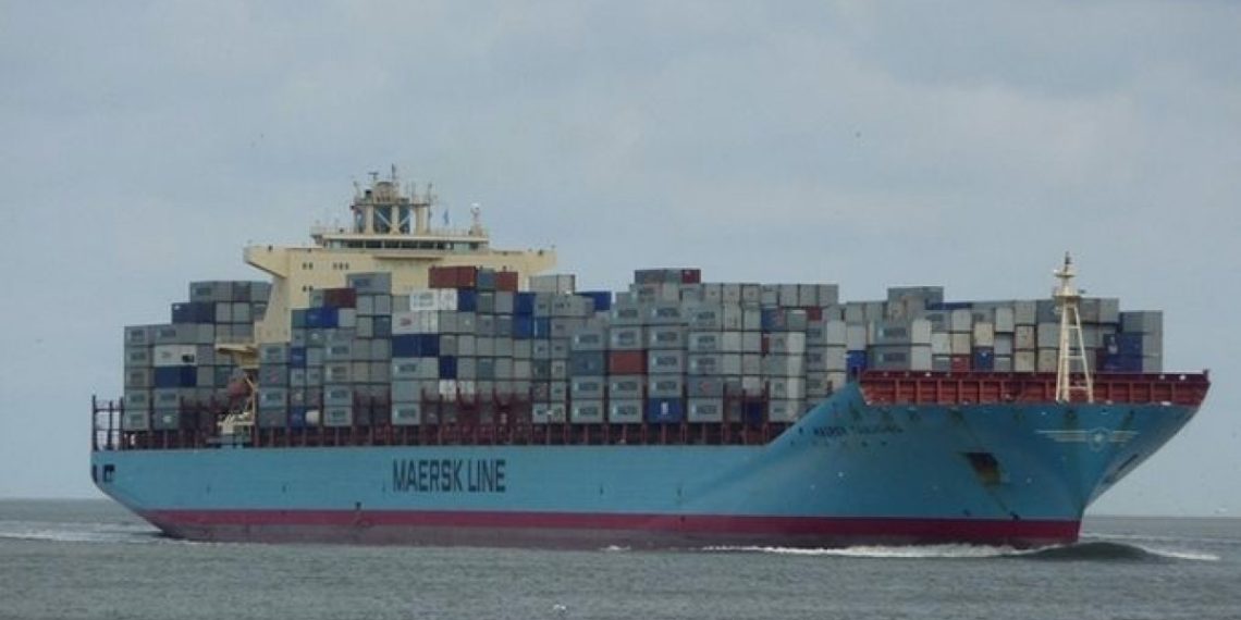 Maersk, Hürmüz Boğazı geçişlerini askıya aldı