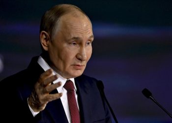 Putin’den Avrupa’ya enerji için yeşil ışık