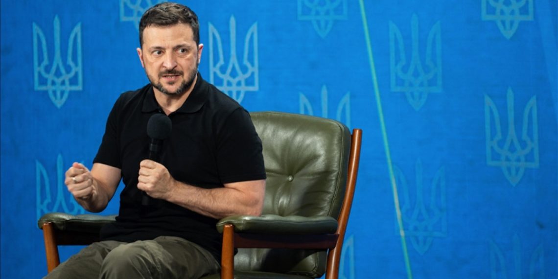 Zelenskiy: Üçlü müzakereler Orta Doğu’daki gelişmeler nedeniyle ertelendi